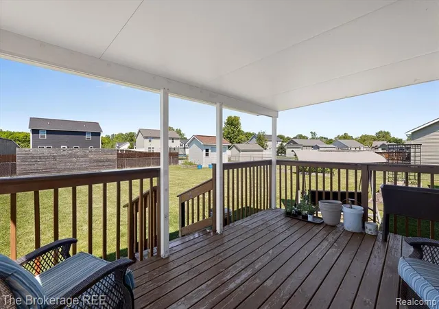 4th image of 2092 Brier Crest Dr, Davison, MI 48423 | MLS# 60999804