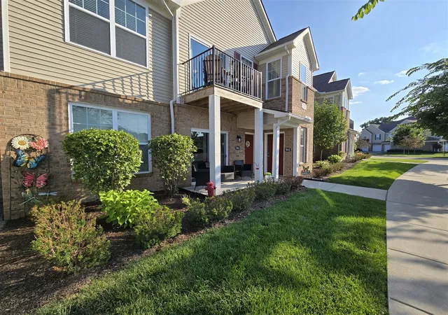 1st image of 9912 Ridge Run St, Howell, MI 48855 | MLS# 70550453