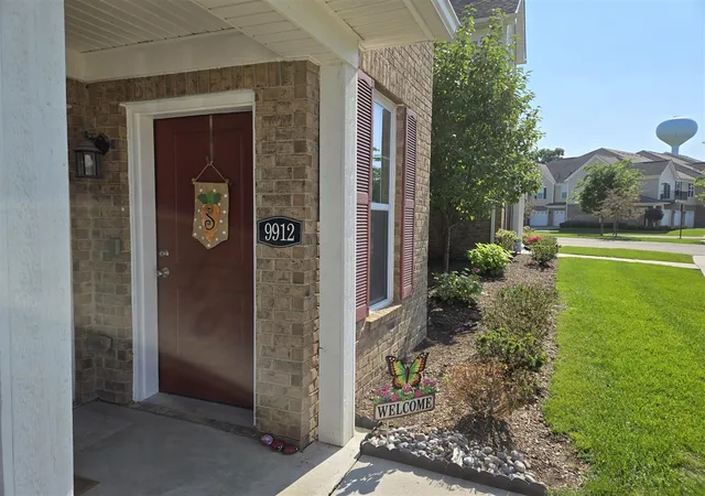 Photo 3 of Sale Pending at 9912 Ridge Run St, Howell, MI 48855 | MLS# 70550453 | Listing updated on 2026-08-24