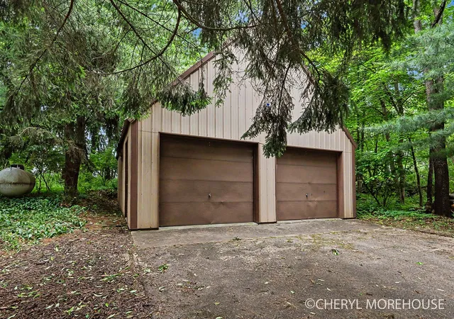 image of 1951 N Norris Rd, Middleville, MI 49333 | MLS# 70540219