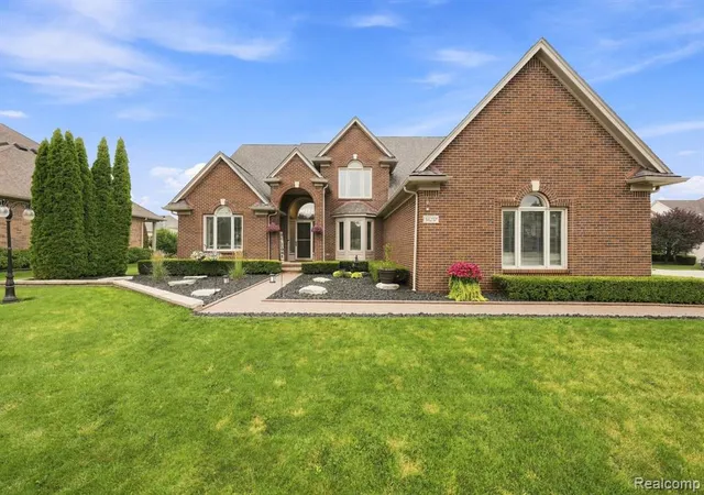 Photo 1 of Sale Pending at 14257 Mandarin Dr, Shelby Township, MI 48315 | MLS# 61009473 | Listing updated on 2026-09-09
