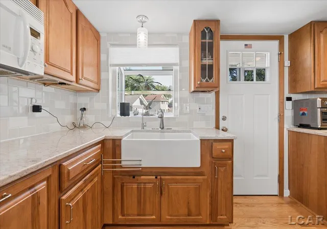 Photo 5 of Single family home for sale at 10240 W Ferndale Dr, Manitou Beach, MI 49253 | MLS# 50216473 | Listing updated on 2026-09-03