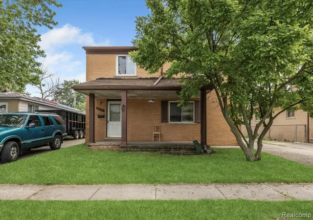 2nd image of 19578 Opal St, Clinton Township, MI 48035 | MLS# 60952091