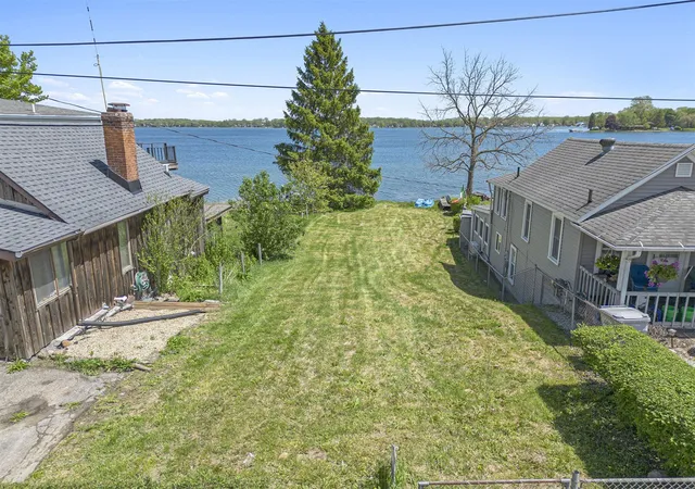 Homes for sale in Whitmore Lake, MI | 9510 Main St, Whitmore Lake, MI 48189 | MLS# 70526774