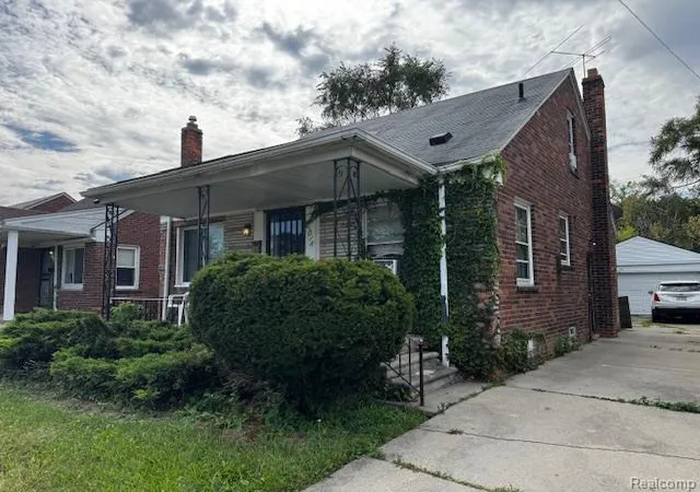 3rd image of 15018 Tacoma St, Detroit, MI 48205 | MLS# 60961703