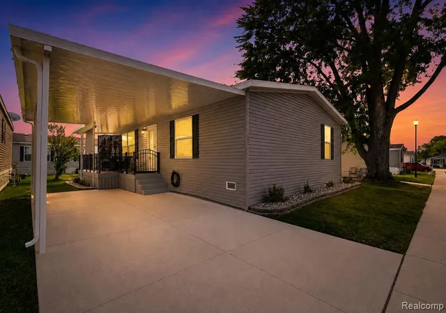 Photo 1 of Manufactured home for sale at 181 Highland Ter, White Lake, MI 48386 | MLS# 61024829 | Listing updated on 2026-09-09
