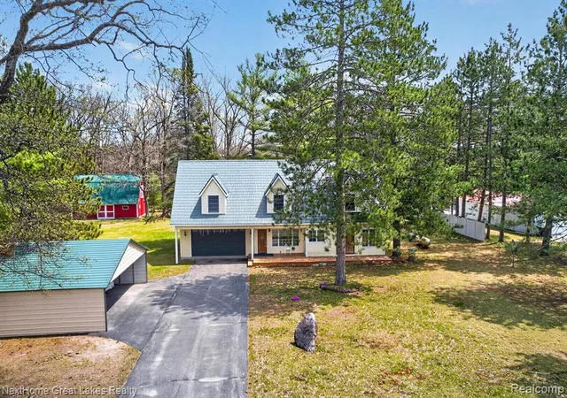 Homes for sale in National City, MI | 1378 N National City Rd, National City, MI 48748 | MLS# 60993243