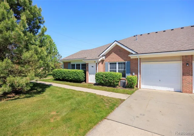 3rd image of 42268 Hanover Dr #4, Van Buren Township, MI 48111 | MLS# 60999426