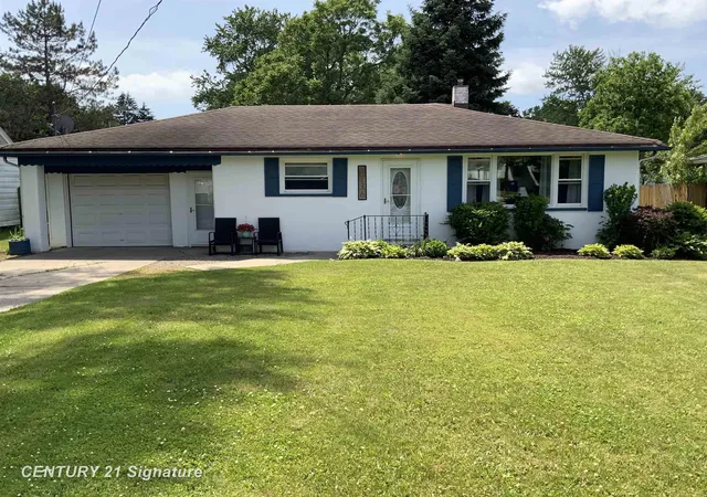 Homes for sale in Bridgeport, MI | 4136 Hackberry Rd, Bridgeport, MI 48722 | MLS# 50211298