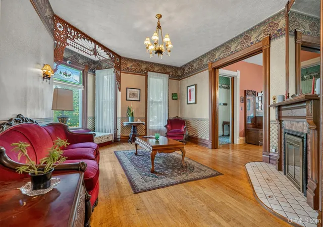 Photo 2 of Single family home for sale at 635 Ogden Ave, Escanaba, MI 49829 | MLS# 50215380 | Listing updated on 2026-07-19