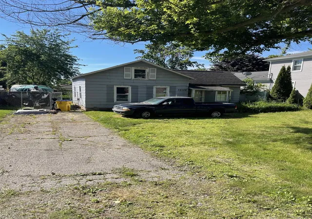 Homes for sale in New Baltimore, MI | 36122 Main St, New Baltimore, MI 48047 | MLS# 50211757