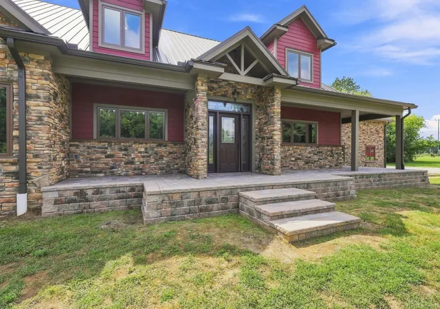 Photo 3 of Single family home for sale at 20600 29 Mile Rd Rd, Ray Twp, MI 48096 | MLS# 50220157 | Listing updated on 2026-08-31