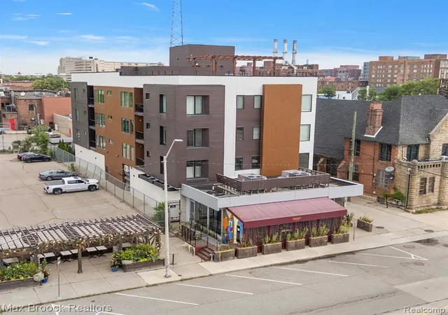 Photo 1 of Condo for sale at 438 Selden St #401, Detroit, MI 48201 | MLS# 61017679 | Listing updated on 2026-09-16