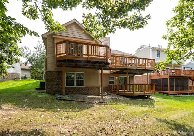 Photo 3 of Condo for sale at 41654 Kenilworth Ln, Novi, MI 48377 | MLS# 61021061 | Listing updated on 2026-08-31