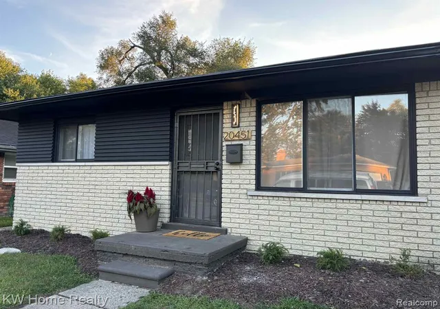 1st image of 20451 Kentucky St, Detroit, MI 48221 | MLS# 60932375