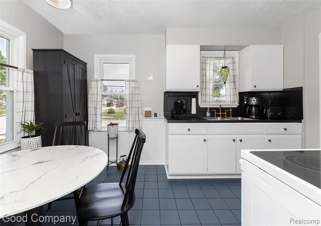 Photo 5 of Single Family Residence at 2380 Chestnut St, Ferndale, MI 48220 | MLS# 60997415 | | Sold on 2026-07-07