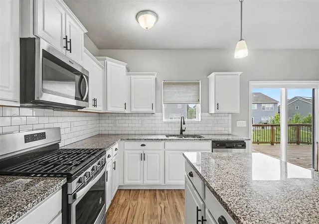 Photo 4 of Single family home for sale at 6677 Dutton Trl Dr, Caledonia, MI 49316 | MLS# 70538203 | Listing updated on 2026-06-11