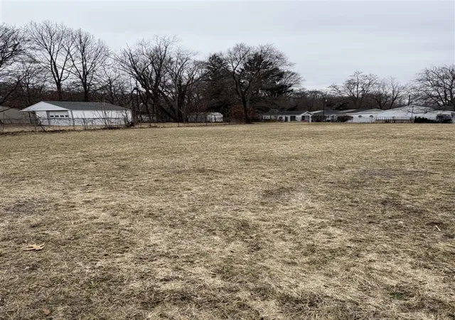 2nd image of 219 Redner Ave, Battle Creek, MI 49037 | MLS# 70517488