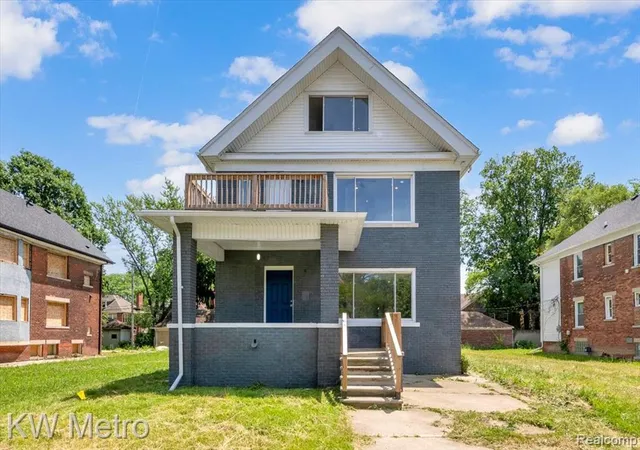 Photo 2 of Single family home for sale at 1685 Glynn Ct, Detroit, MI 48206 1717 | MLS# 61002085 | Listing updated on 2026-08-25