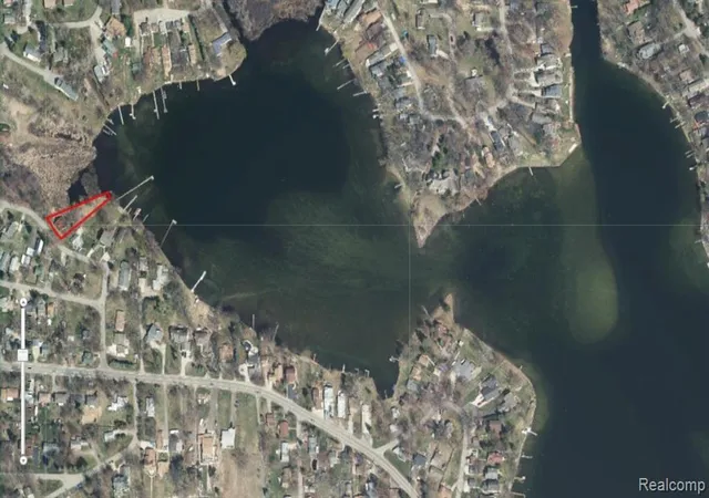 10th image of 1337 Park Dr, White Lake, MI 48386 | MLS# 61002779