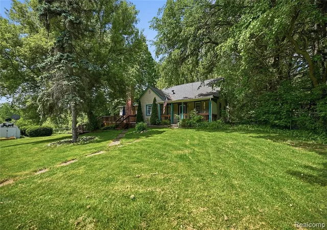Homes for sale in Imlay City, MI | 6790 Weyer Rd, Imlay City, MI 48444 | MLS# 61000586
