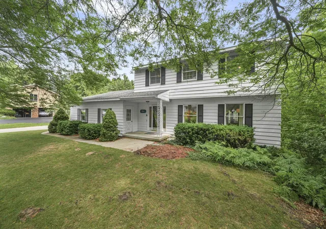 1st image of 504 Highland Park Dr, Traverse City, MI 49686 | MLS# 80072163
