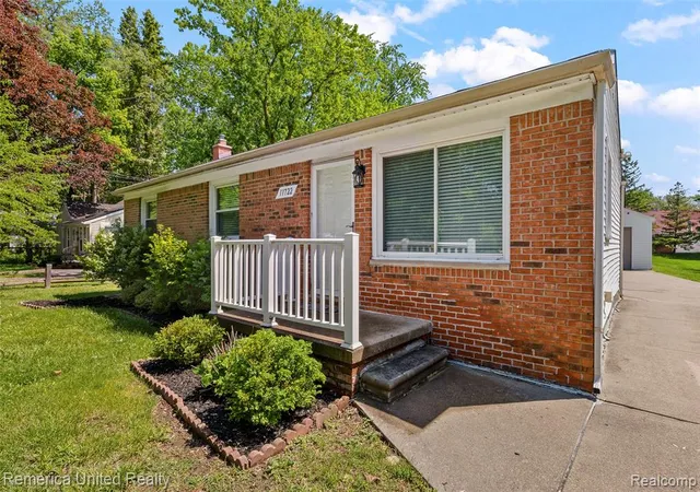 4th image of 11722 Haller St, Livonia, MI 48150 2372 | MLS# 60994387