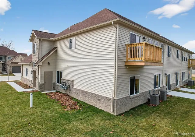 Photo 3 of Condo for sale at 16545 Savor Ln #28, Clinton Township, MI 48035 3214 | MLS# 60988107 | Listing updated on 2026-08-30