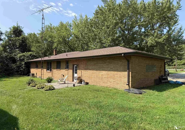 Photo 4 of Single family home for sale at 3015 N M 63 Hwy, Benton Harbor, MI 49022 | MLS# 50219546 | Listing updated on 2026-09-05