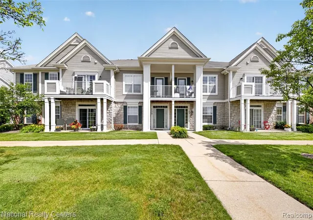 Photo 2 of Condo for sale at 1179 Alameda Blvd, Troy, MI 48085 6737 | MLS# 61025866 | Listing updated on 2026-09-01