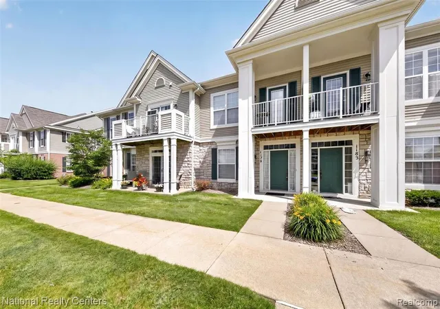 Photo 3 of Condo for sale at 1179 Alameda Blvd, Troy, MI 48085 6737 | MLS# 61025866 | Listing updated on 2026-09-01