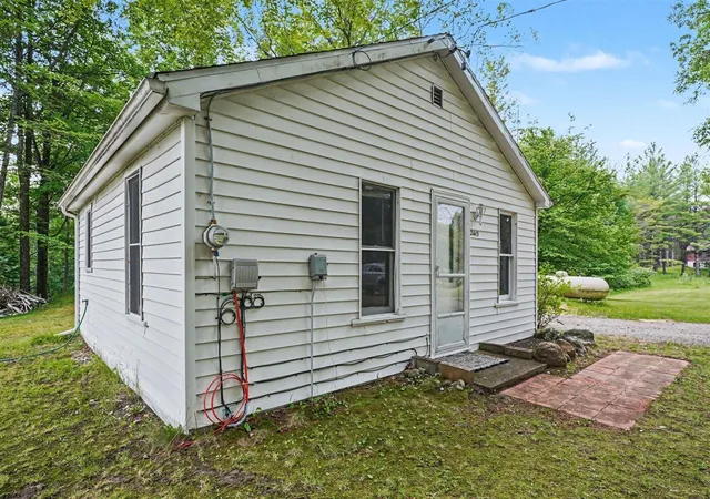 Homes for sale in West Branch, MI | 2415 W Engel Rd, West Branch, MI 48661 | MLS# 70542536
