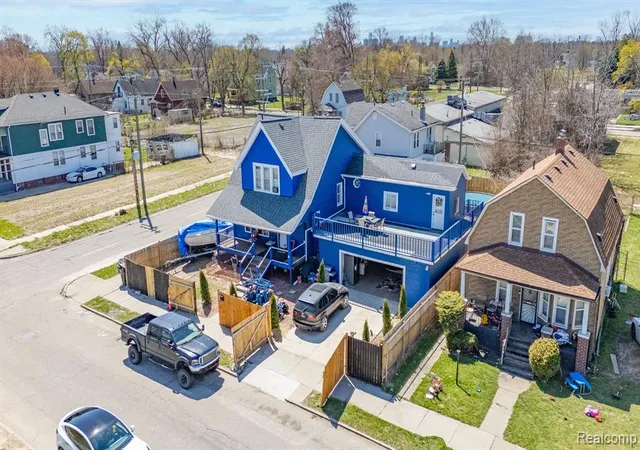 Photo 3 of Single family home for sale at 4405 Bewick St, Detroit, MI 48214 1509 | MLS# 61007045 | Listing updated on 2026-08-29