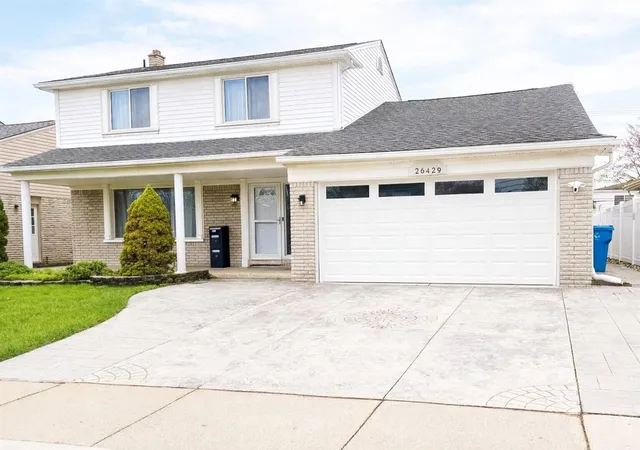 1st image of 26429 Wilson Dr, Dearborn Heights, MI 48127 | MLS# 70520978