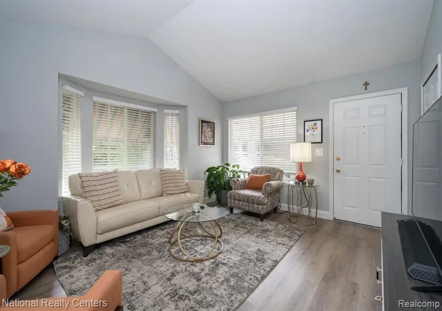 5th image of 19337 Mandarin Dr, Roseville, MI 48066 | MLS# 61015269