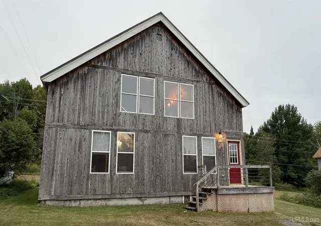 Photo 1 of Single family home for sale at 7853 E Summit Dr, Bessemer, MI 49911 | MLS# 50220300 | Listing updated on 2026-09-03