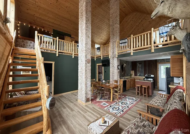 Photo 2 of Single family home for sale at 7853 E Summit Dr, Bessemer, MI 49911 | MLS# 50220300 | Listing updated on 2026-09-03