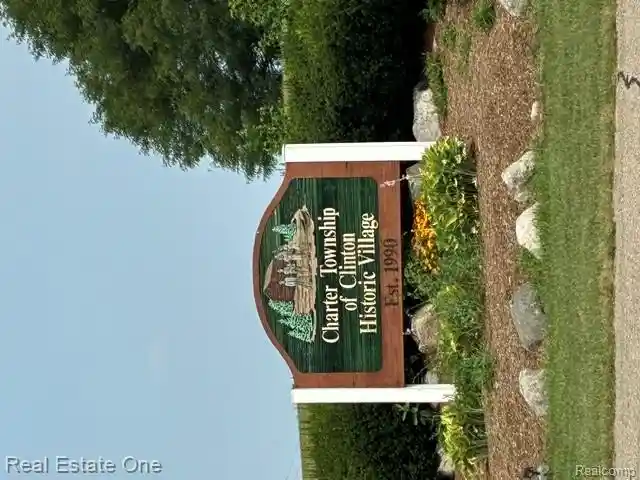 Listing Photo 37 - Condo for sale in 18515 Brookside Ln located at 18515 Brookside Ln, Clinton Township, MI 48038 - Unit #16