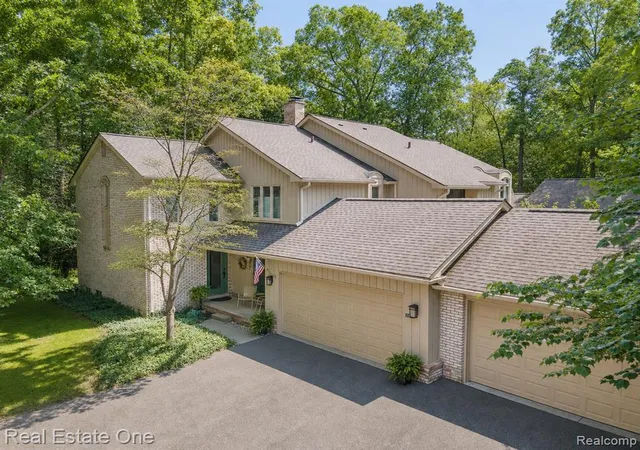 Condo for sale at 1361 Knollcrest Cir, Bloomfield Hills, MI 48304 1241 | MLS# 61024758