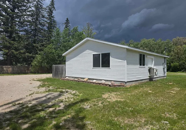 Homes for sale in Hale, MI | 4924 Long Lake Rd, Hale, MI 48739 | MLS# 80069734