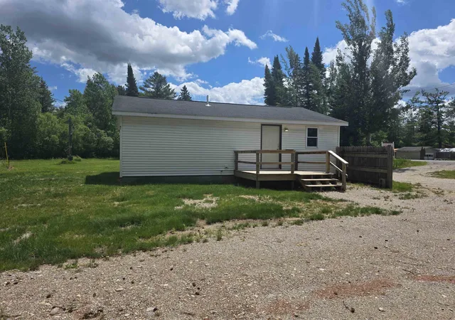 Homes for sale in Hale, MI | 4924 Long Lake Rd, Hale, MI 48739 | MLS# 80069734