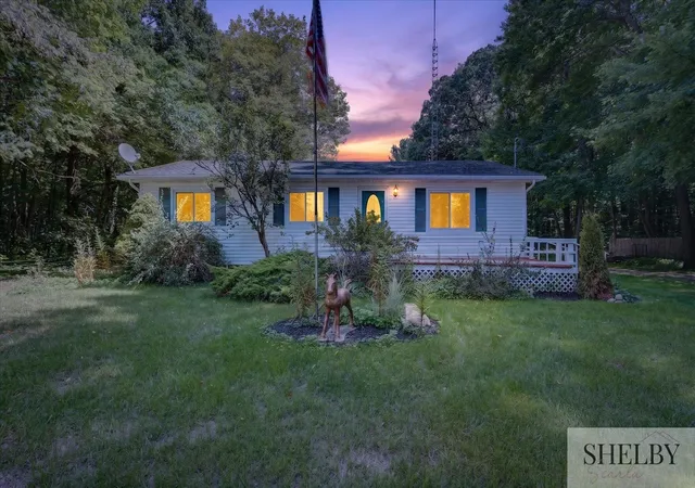 Photo 2 of Sale Pending at 14200 Sparta Ave, Kent City, MI 49330 | MLS# 70555516 | Listing updated on 2026-09-11