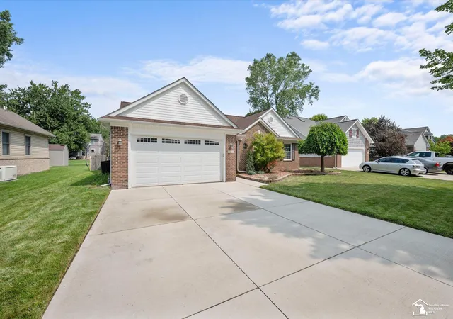 Photo 2 of Sale Pending at 30134 Willow Springs Rd, Flat Rock, MI 48134 | MLS# 50218168 | Listing updated on 2026-08-17