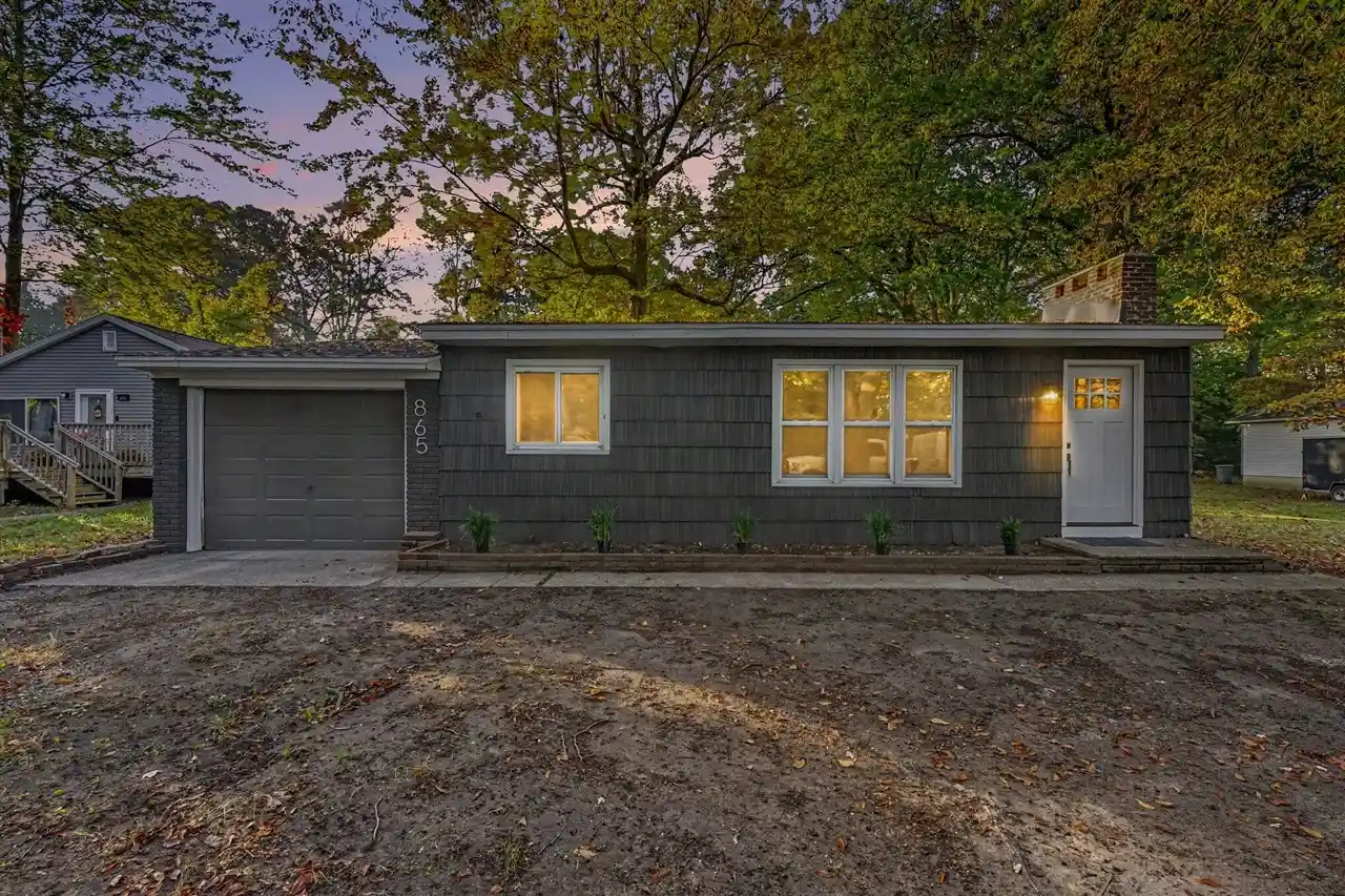 Photo 1 of Single family home for sale at 865 Petrie Ave, Norton Shores, MI 49441 | MLS# 70566390 | Listing updated on 2026-10-25