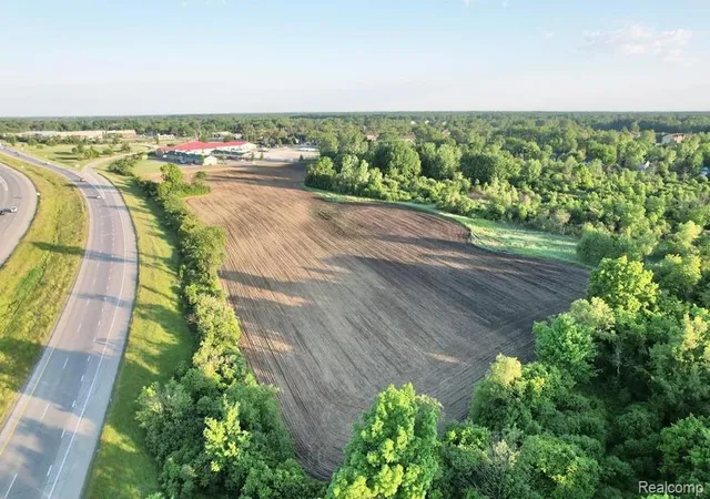 2nd image of V/l E Court St, Davison, MI 48423 | MLS# 60985029