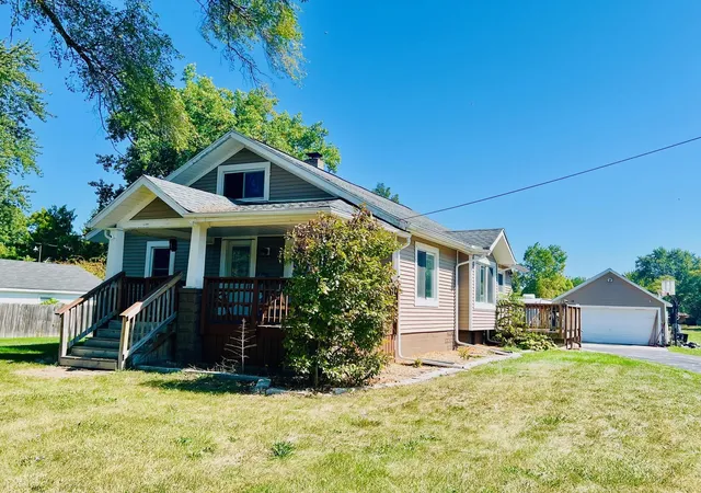 Homes for sale in Essexville, MI | 1278 N Pine Rd, Essexville, MI 48732 | MLS# 50186834
