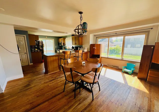 Photo 3 of Sale Pending at 1278 N Pine Rd, Essexville, MI 48732 | MLS# 50186834 | Listing updated on 2025-12-03