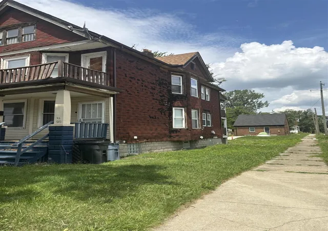 Photo 2 of Sale Pending at 90 North Ave, Highland Park, MI 48203 | MLS# 70546575 | Listing updated on 2026-07-28