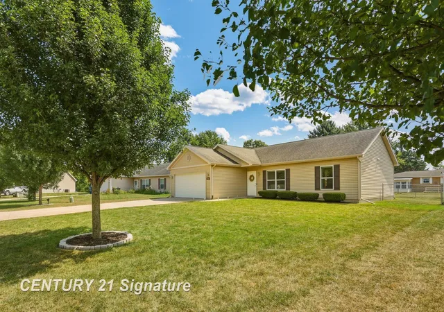 Photo 3 of Sale Pending at 2187 Moonglow Ct, Saginaw, MI 48603 | MLS# 50219432 | Listing updated on 2026-09-08