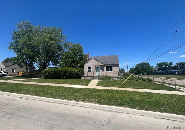 Homes for sale in Lincoln Park, MI | 1004 Leblanc St, Lincoln Park, MI 48146 | MLS# 61003416